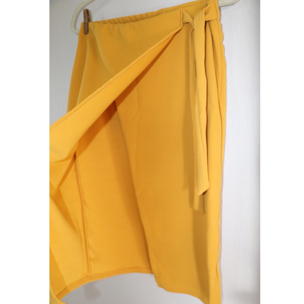 Wrap Skirt Front Split - Picture 3 of 7